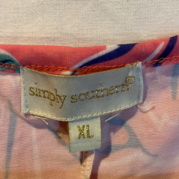 Simply Southern dress lightweight short sleeves pink background - Picture 3 of 4